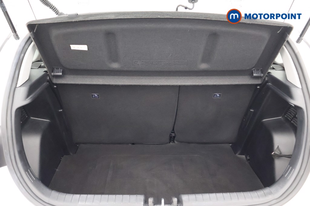 Hyundai I20 Advance Automatic Petrol Hatchback - Stock Number (1610878) - 19th supplementary image