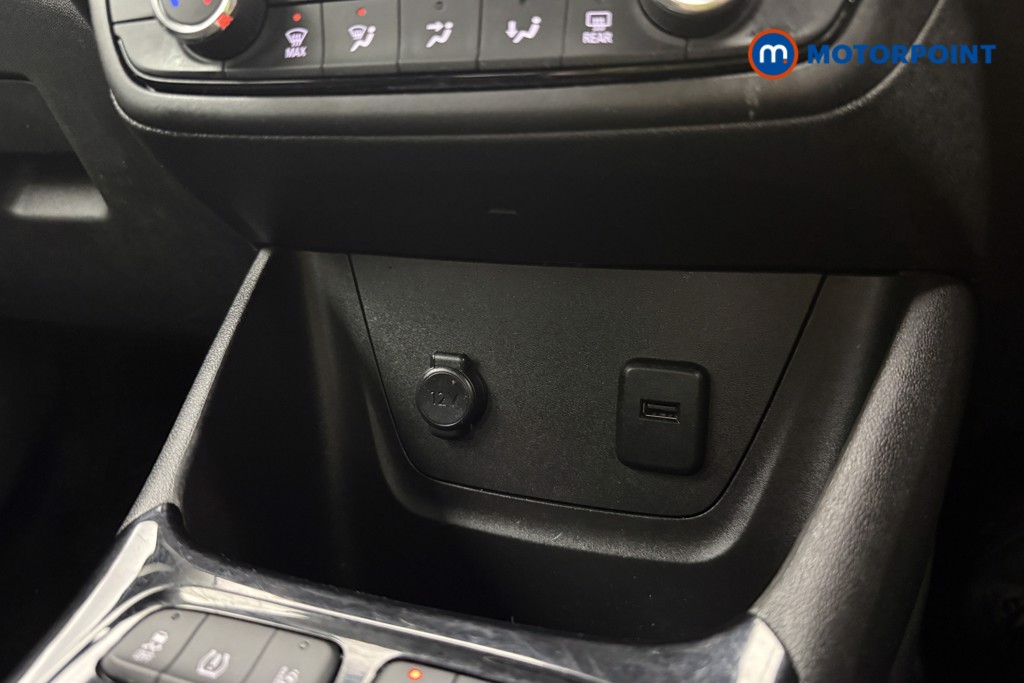 Vauxhall Crossland Se Edition Manual Petrol SUV - Stock Number (1611018) - 12th supplementary image