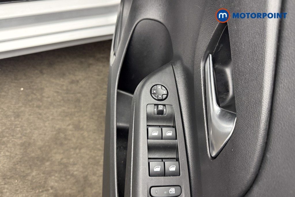 Vauxhall Corsa GS Manual Petrol Hatchback - Stock Number (1611296) - 16th supplementary image