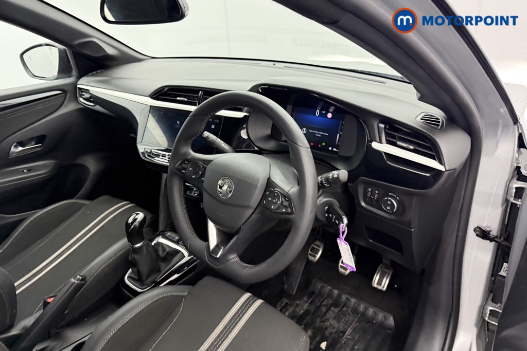 Vauxhall Corsa GS Manual Petrol Hatchback - Stock Number (1611309) - 4th supplementary image