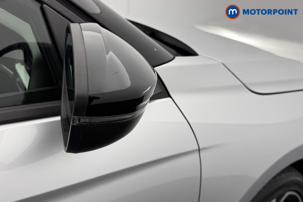 Vauxhall Corsa GS Manual Petrol Hatchback - Stock Number (1611309) - 17th supplementary image