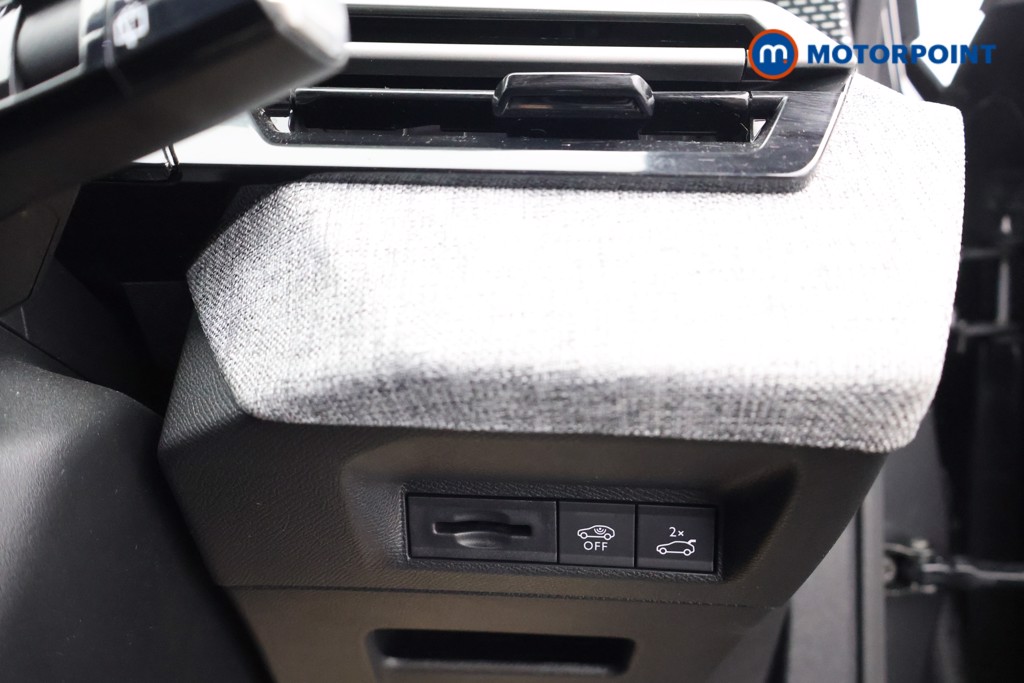 Peugeot 5008 GT Automatic Petrol SUV - Stock Number (1611746) - 7th supplementary image