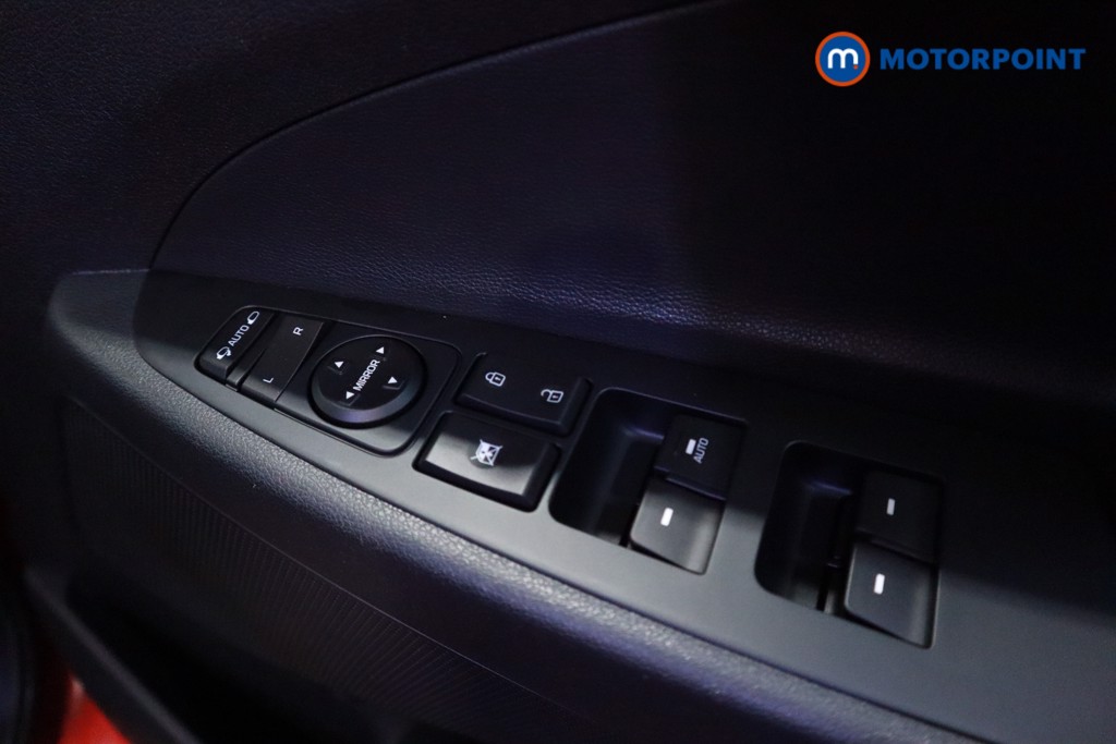 Hyundai Tucson Se Nav Manual Petrol SUV - Stock Number (1611832) - 3rd supplementary image