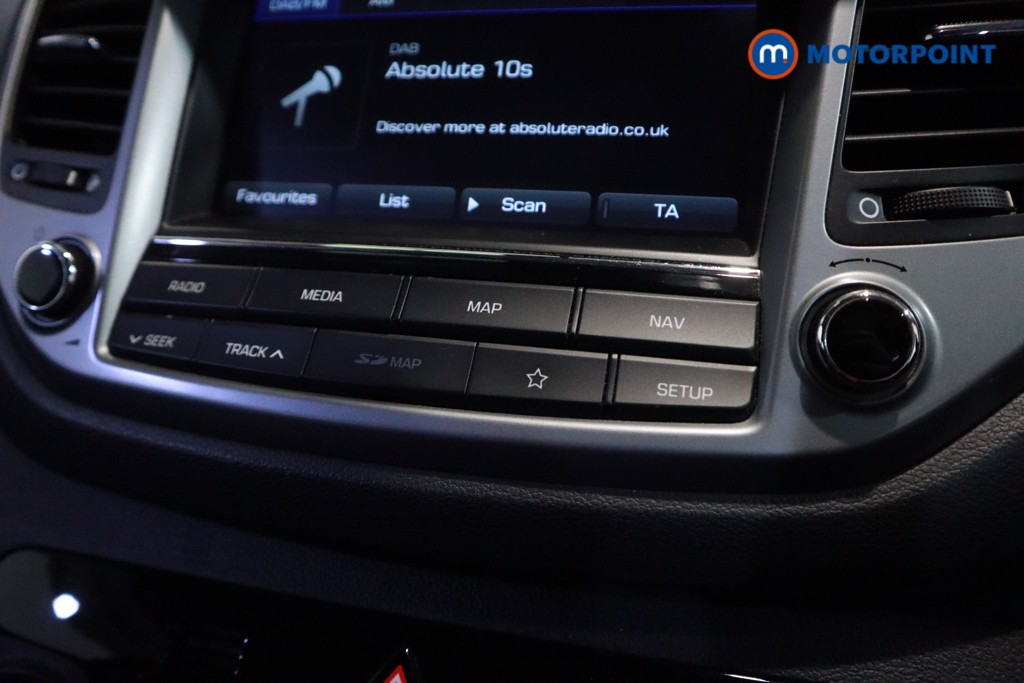 Hyundai Tucson Se Nav Manual Petrol SUV - Stock Number (1611832) - 17th supplementary image