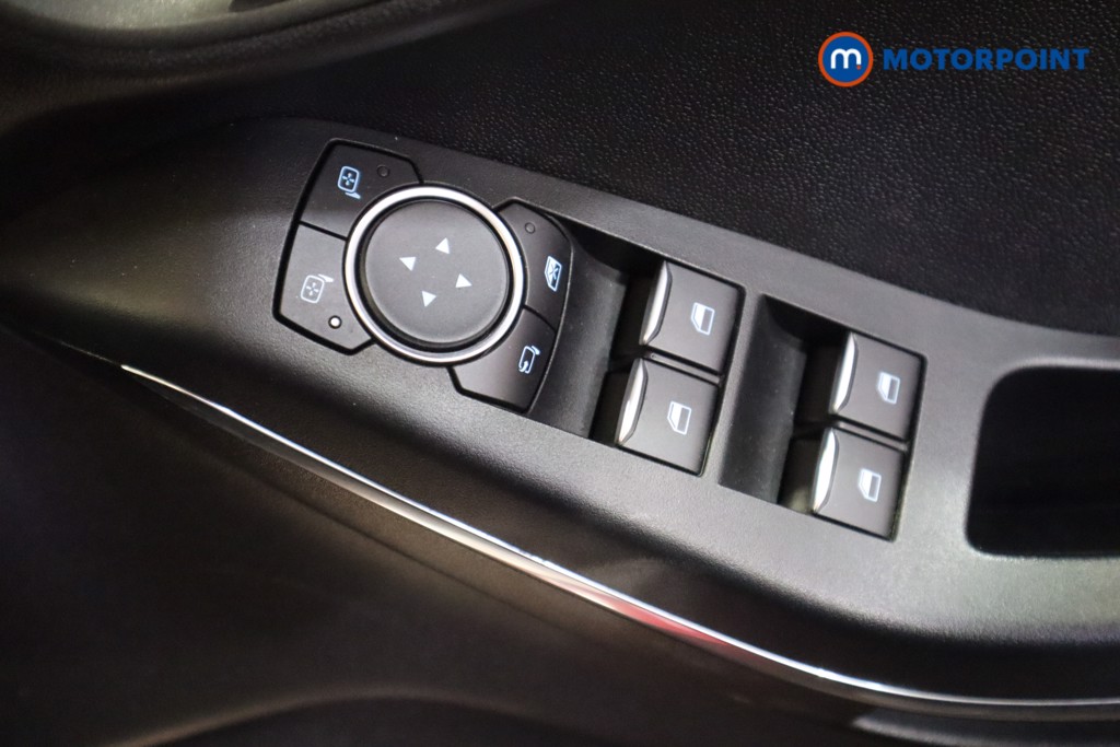 Ford Fiesta Vignale Edition Manual Petrol Hatchback - Stock Number (1612210) - 12th supplementary image