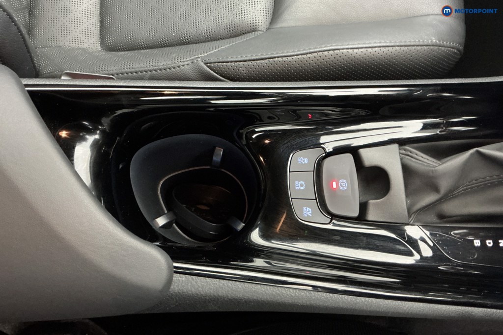 Toyota C-Hr Design Automatic Petrol-Electric Hybrid SUV - Stock Number (1612434) - 17th supplementary image