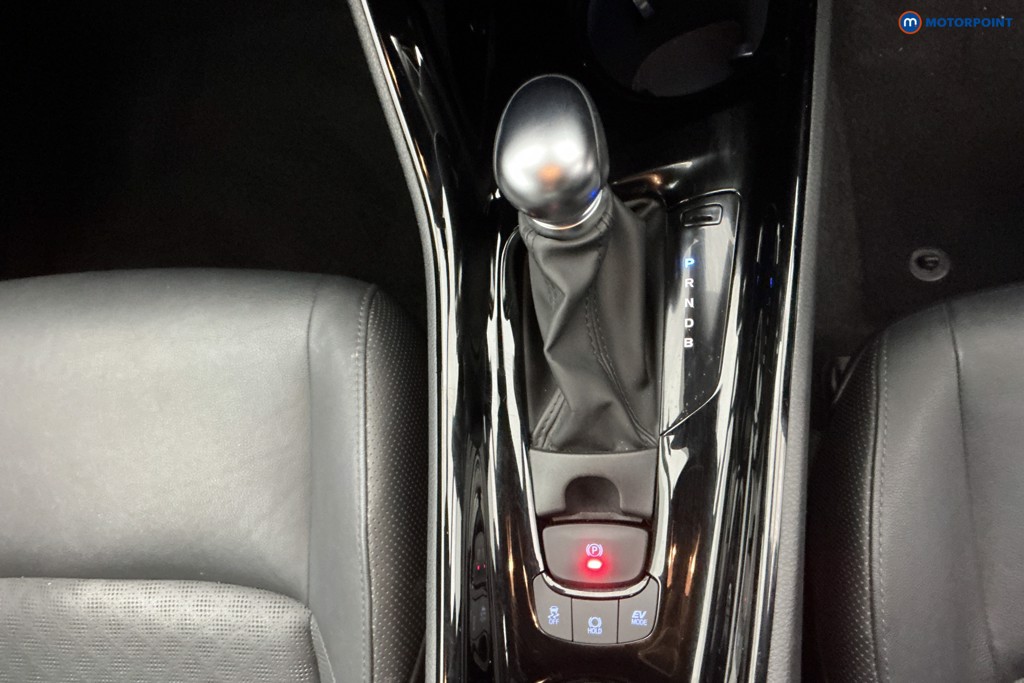 Toyota C-Hr Design Automatic Petrol-Electric Hybrid SUV - Stock Number (1612434) - 18th supplementary image