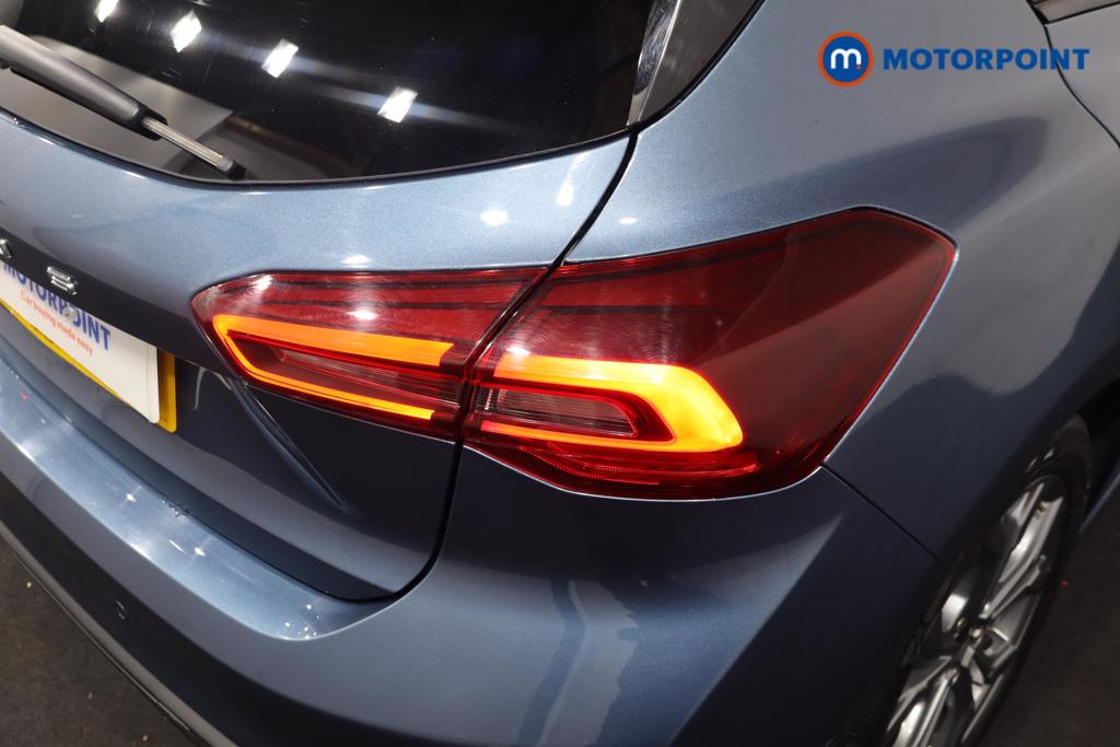 Ford Focus St-Line Manual Petrol Hatchback - Stock Number (1612700) - 21st supplementary image