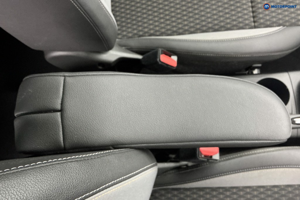 Vauxhall Crossland X Elite Nav Automatic Petrol SUV - Stock Number (1612879) - 17th supplementary image