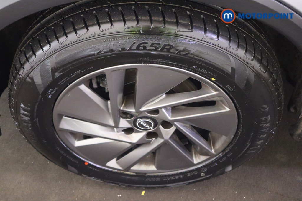 Nissan Qashqai Acenta Premium Manual Petrol SUV - Stock Number (1613056) - 10th supplementary image