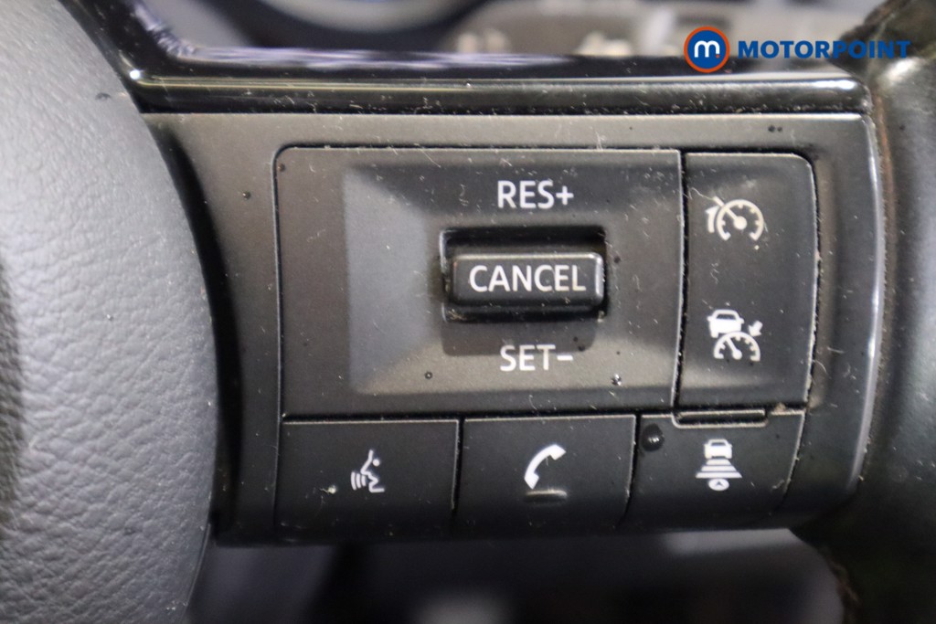 Nissan Qashqai Acenta Premium Manual Petrol SUV - Stock Number (1613056) - 17th supplementary image