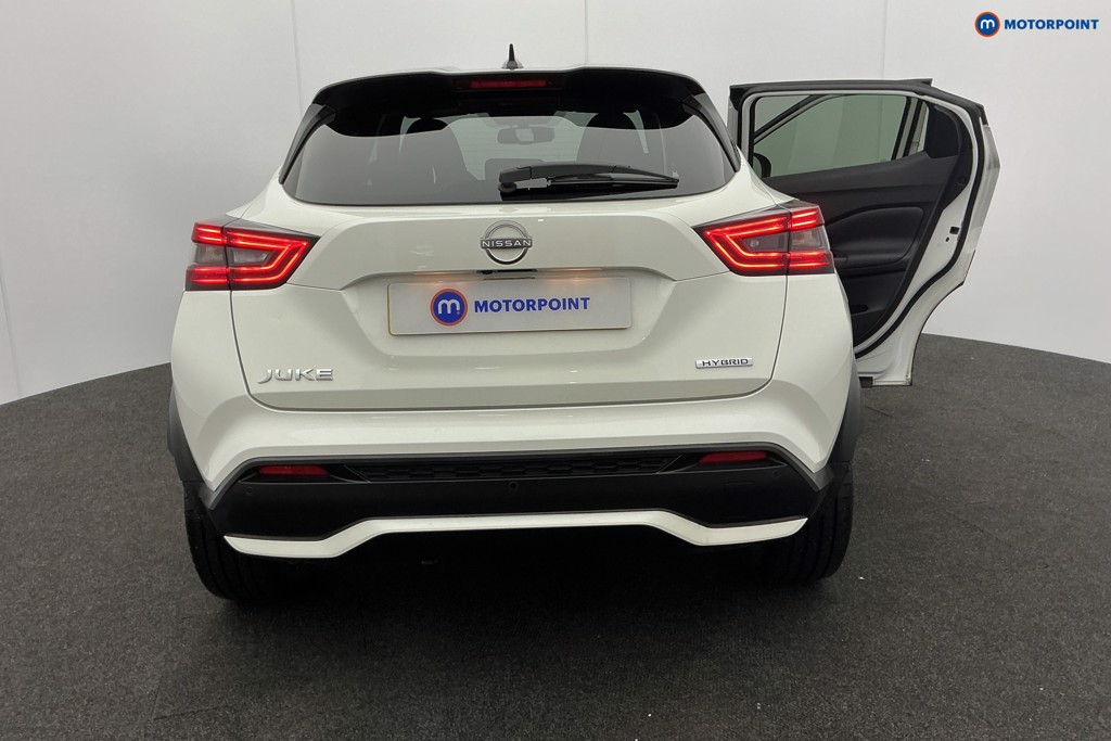 Nissan Juke Premiere Edition Automatic Petrol-Electric Hybrid SUV - Stock Number (1613073) - 4th supplementary image