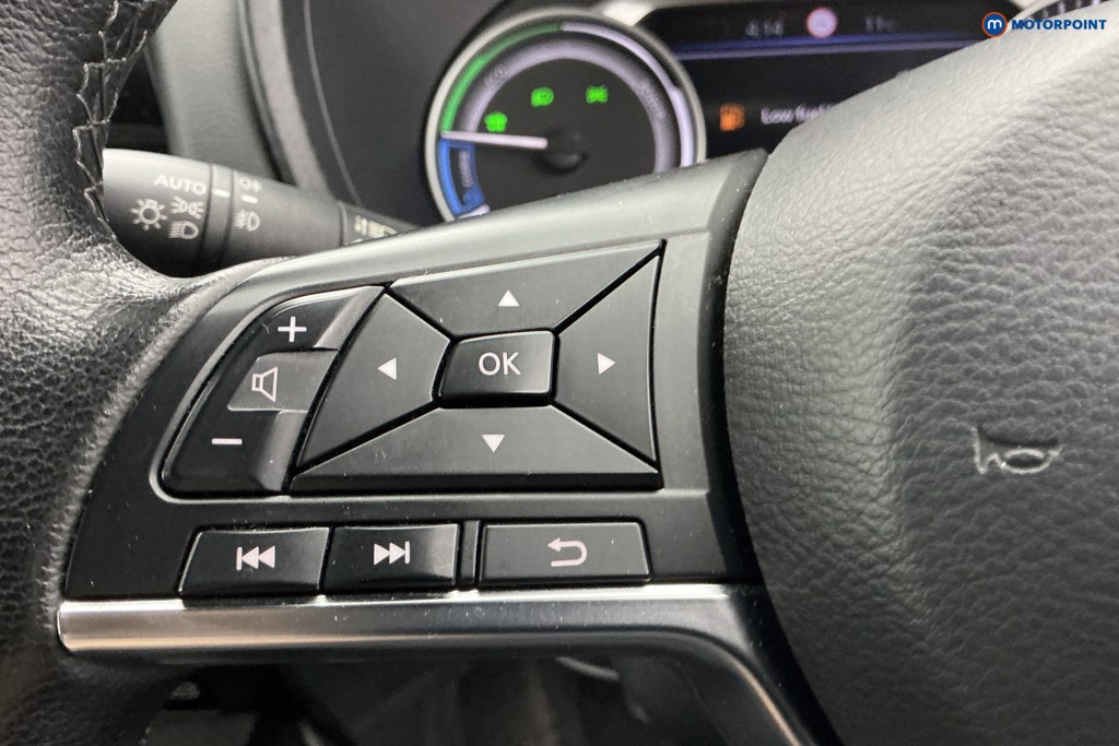 Nissan Juke Premiere Edition Automatic Petrol-Electric Hybrid SUV - Stock Number (1613073) - 23rd supplementary image