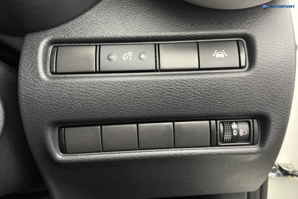 Nissan Juke Premiere Edition Automatic Petrol-Electric Hybrid SUV - Stock Number (1613073) - 25th supplementary image