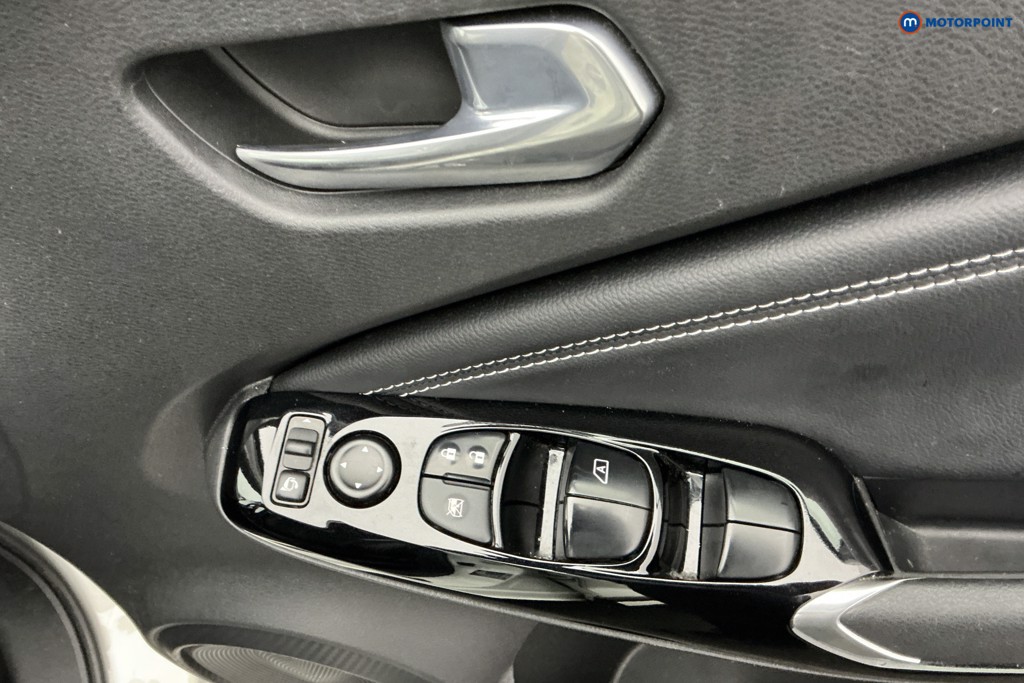 Nissan Juke Premiere Edition Automatic Petrol-Electric Hybrid SUV - Stock Number (1613073) - 27th supplementary image