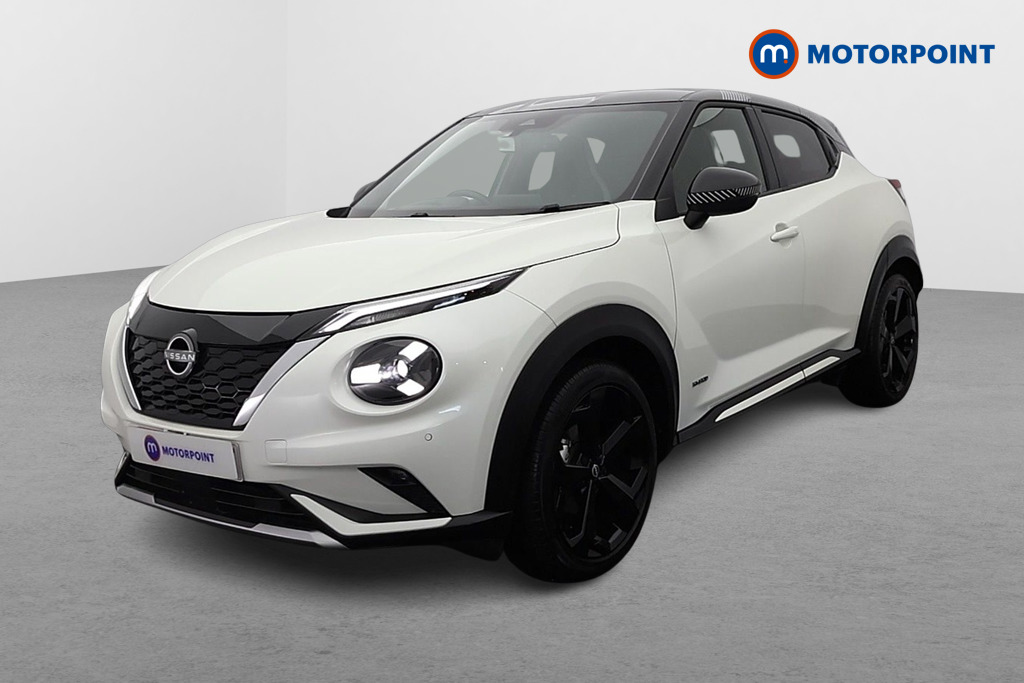 Nissan Juke Premiere Edition Automatic Petrol-Electric Hybrid SUV - Stock Number (1613073) - Passenger side front corner