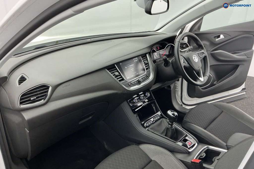 Vauxhall Grandland X Business Edition Nav Manual Diesel SUV - Stock Number (1613229) - 10th supplementary image