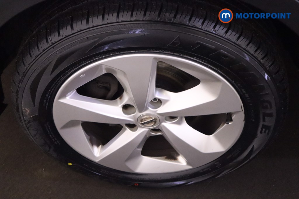 Nissan Qashqai Acenta Premium Manual Petrol SUV - Stock Number (1613335) - 10th supplementary image