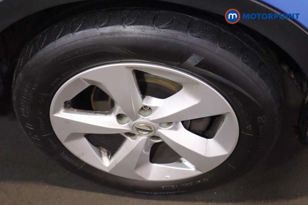 Nissan Qashqai Acenta Premium Manual Petrol SUV - Stock Number (1613335) - 11th supplementary image