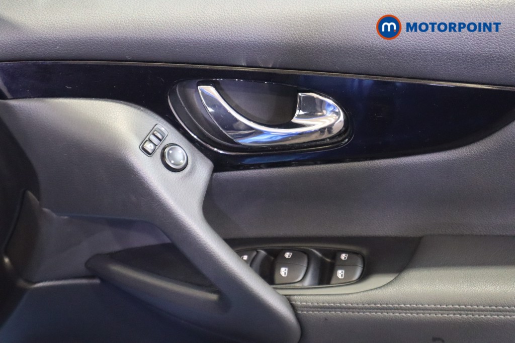 Nissan Qashqai Acenta Premium Manual Petrol SUV - Stock Number (1613335) - 14th supplementary image