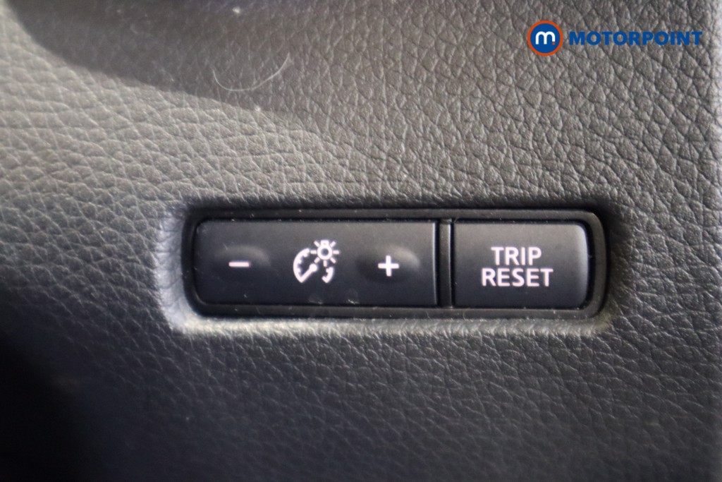 Nissan Qashqai Acenta Premium Manual Petrol SUV - Stock Number (1613335) - 16th supplementary image