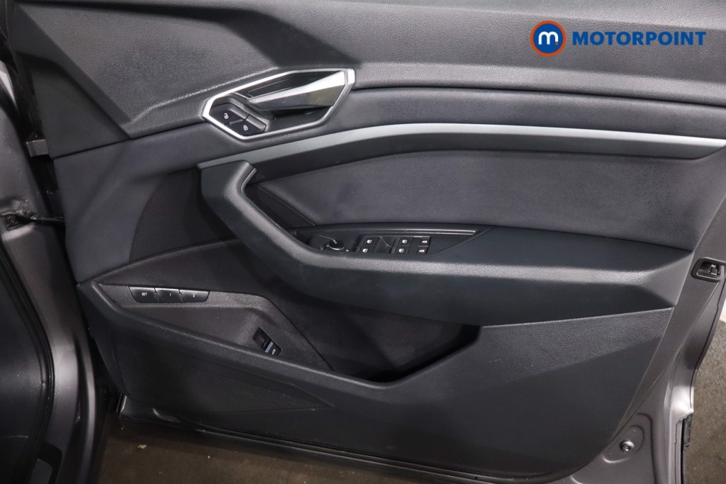 Audi E-Tron Technik Automatic Electric SUV - Stock Number (1613897) - 26th supplementary image