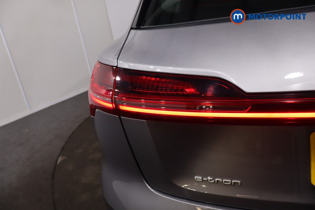 Audi E-Tron Technik Automatic Electric SUV - Stock Number (1613897) - 42nd supplementary image