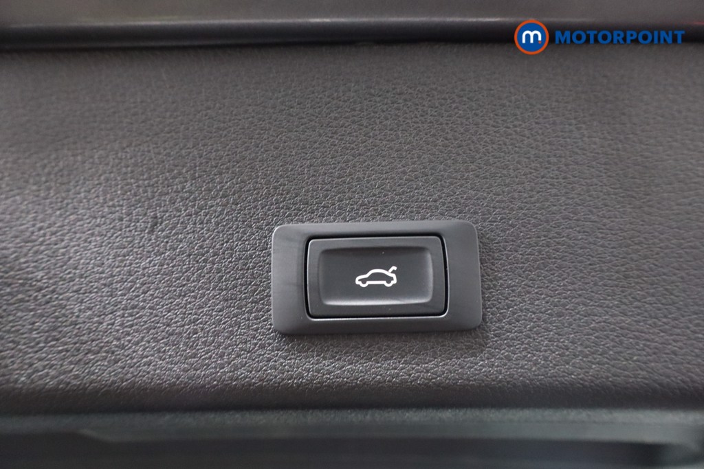 Audi E-Tron Technik Automatic Electric SUV - Stock Number (1613897) - 44th supplementary image