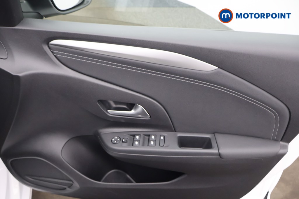 Vauxhall Corsa GS Manual Petrol Hatchback - Stock Number (1614716) - 13th supplementary image