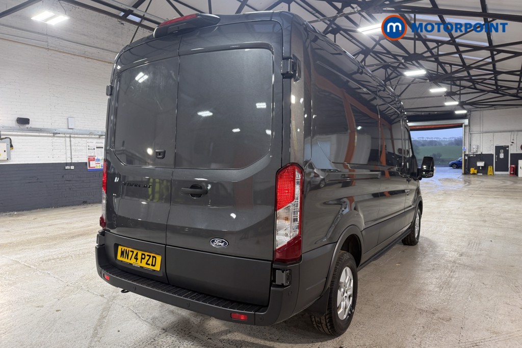 Ford Transit Limited Automatic Diesel Medium Roof Van - Stock Number (1614858) - 2nd supplementary image