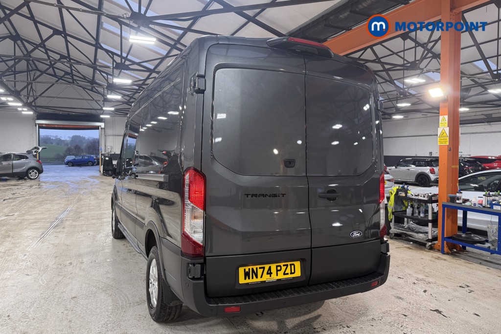 Ford Transit Limited Automatic Diesel Medium Roof Van - Stock Number (1614858) - 1st supplementary image