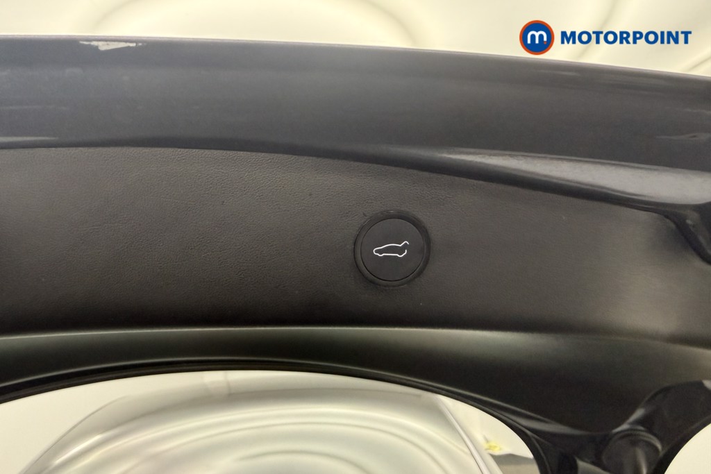 Tesla Model 3 Performance Automatic Electric Saloon - Stock Number (1615160) - 12th supplementary image