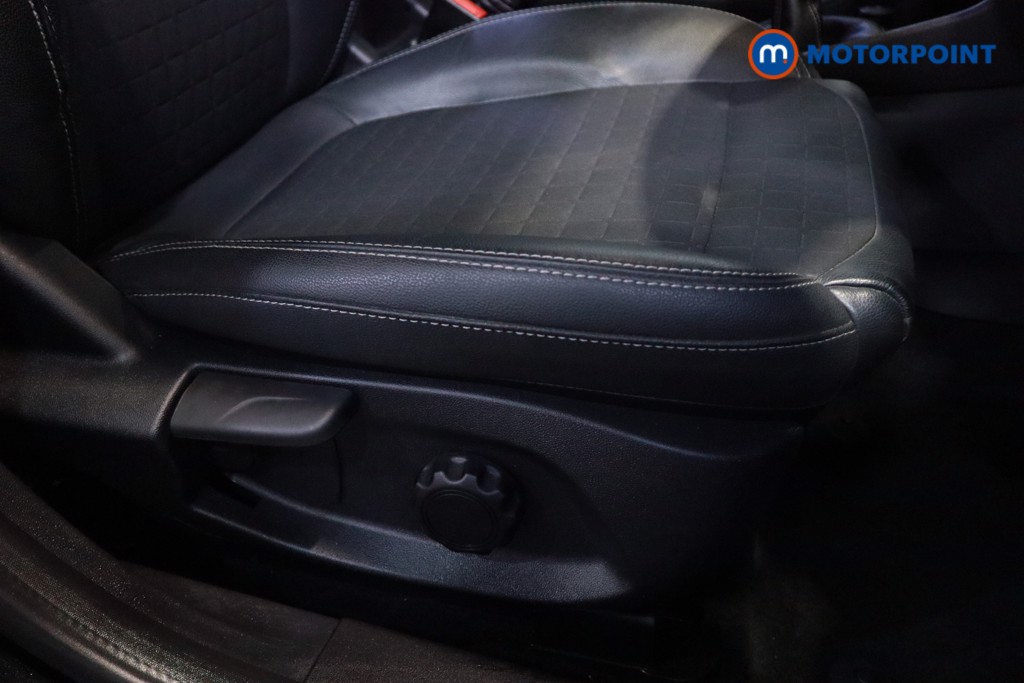 Ford Fiesta Titanium X Manual Petrol Hatchback - Stock Number (1615356) - 7th supplementary image