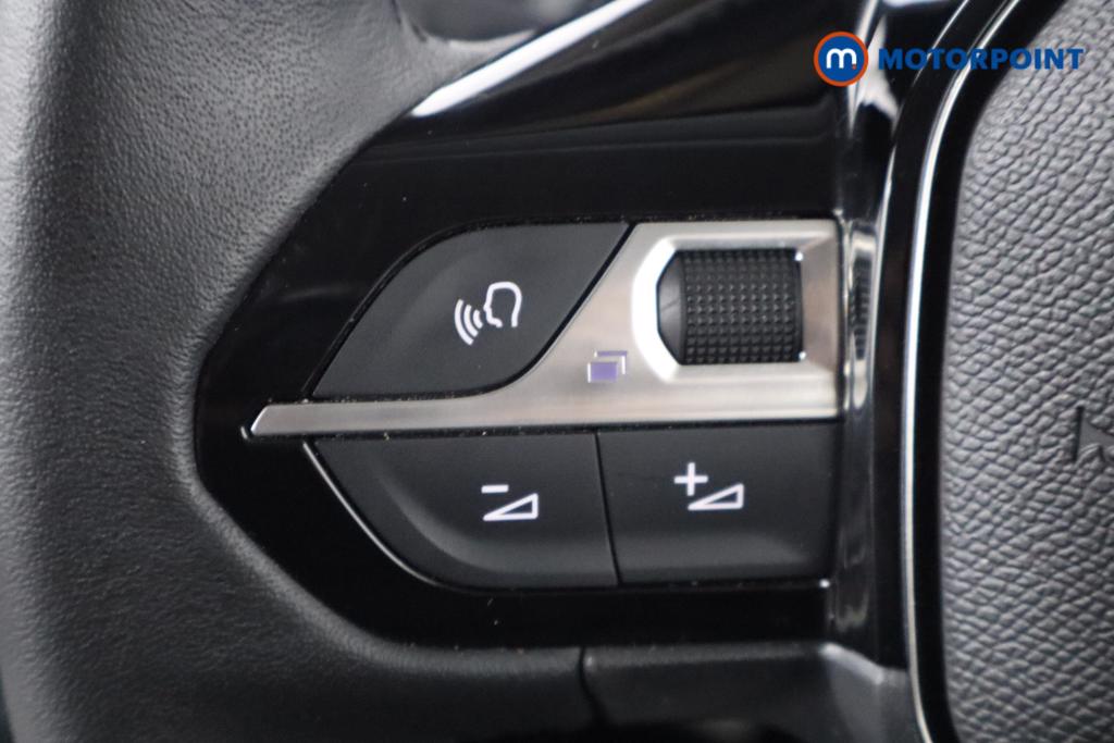 Peugeot 208 Allure Manual Petrol Hatchback - Stock Number (1615793) - 8th supplementary image