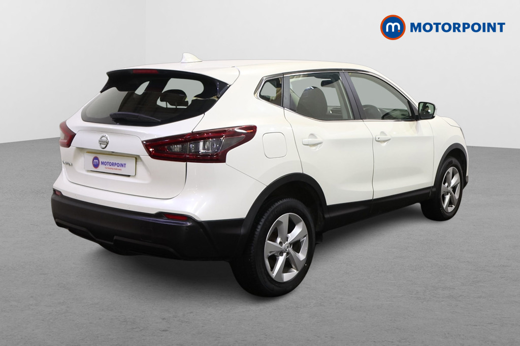 Nissan Qashqai Acenta Premium Manual Petrol SUV - Stock Number (1615807) - Drivers side rear corner