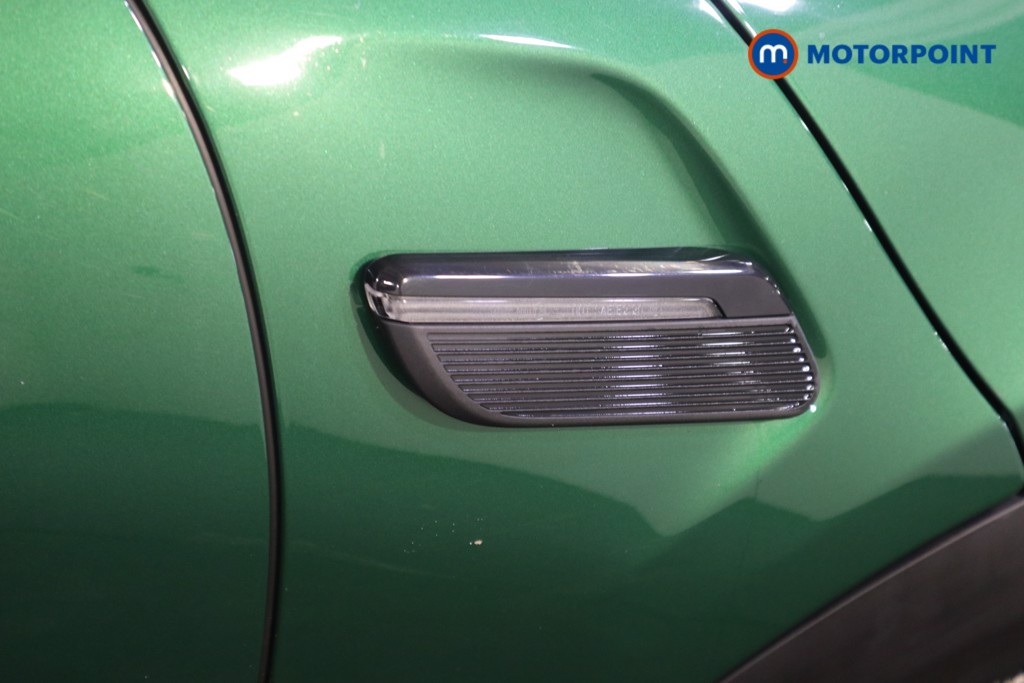 Mini Hatchback Cooper Exclusive Automatic Petrol Hatchback - Stock Number (1616580) - 34th supplementary image