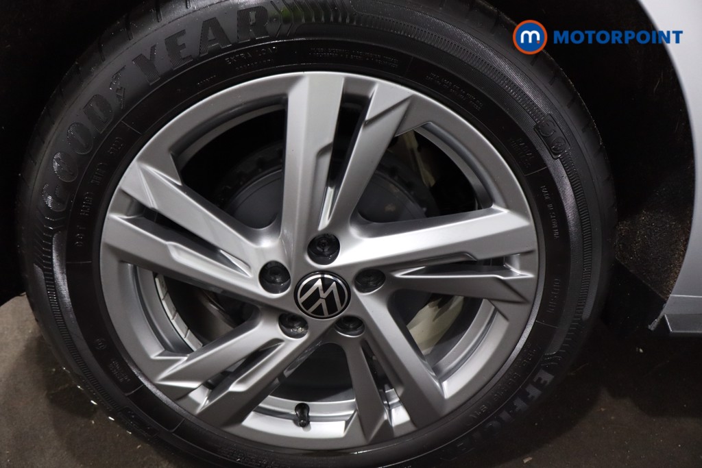 Volkswagen Polo R-Line Manual Petrol Hatchback - Stock Number (1616676) - 9th supplementary image