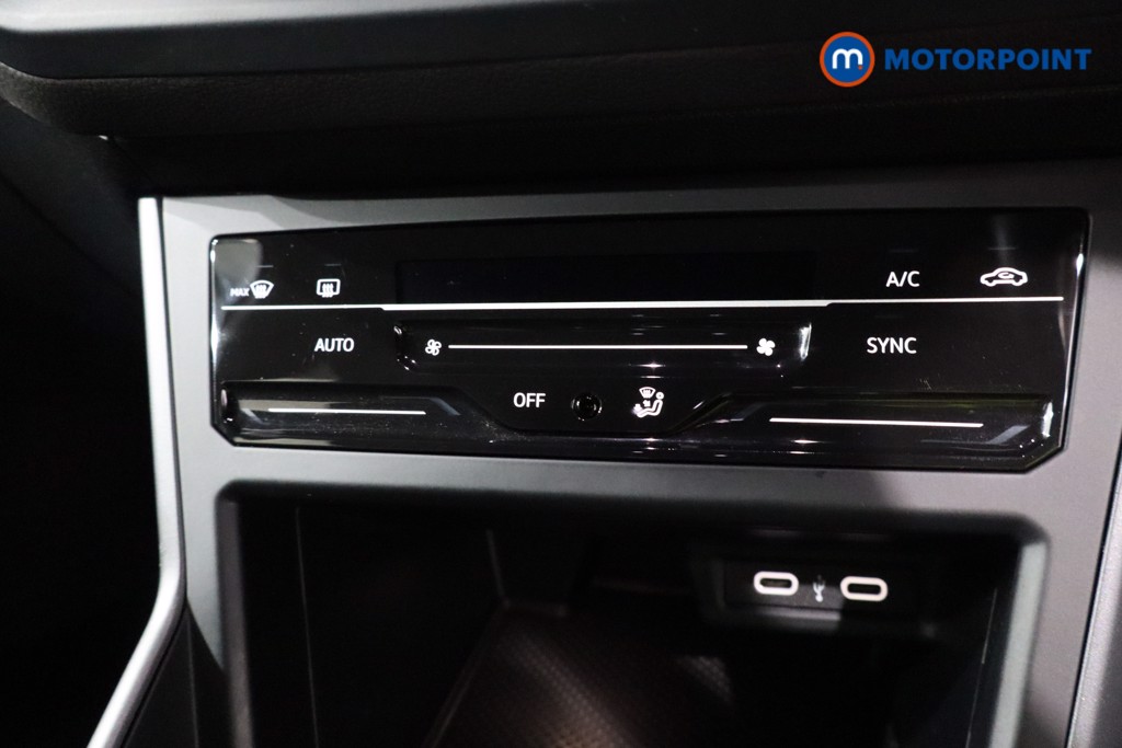 Volkswagen Polo R-Line Manual Petrol Hatchback - Stock Number (1616676) - 19th supplementary image