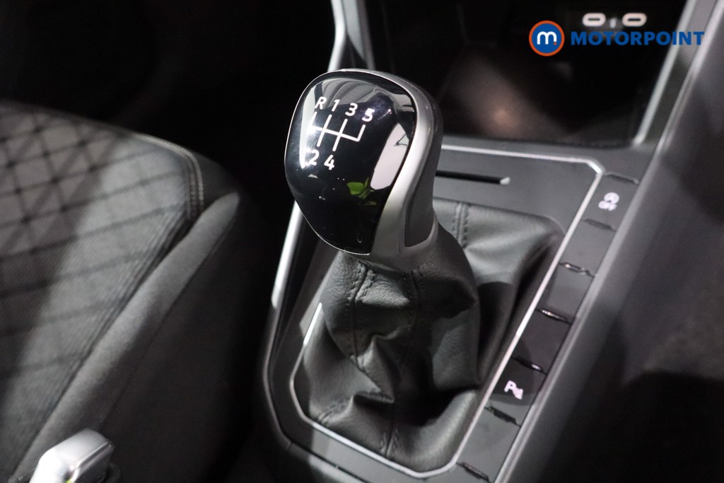 Volkswagen Polo R-Line Manual Petrol Hatchback - Stock Number (1616676) - 20th supplementary image