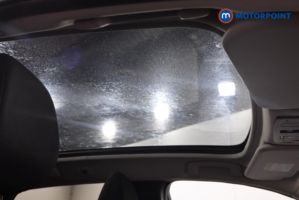 Nissan Qashqai N-Connecta Manual Petrol SUV - Stock Number (1616721) - 16th supplementary image