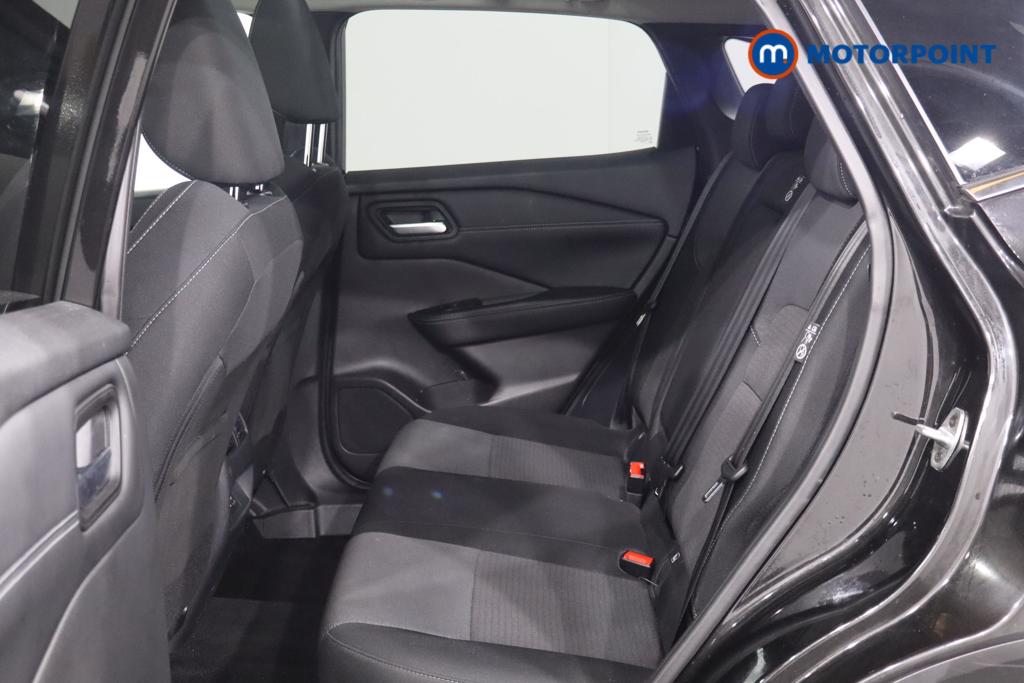 Nissan Qashqai N-Connecta Manual Petrol SUV - Stock Number (1616721) - 23rd supplementary image