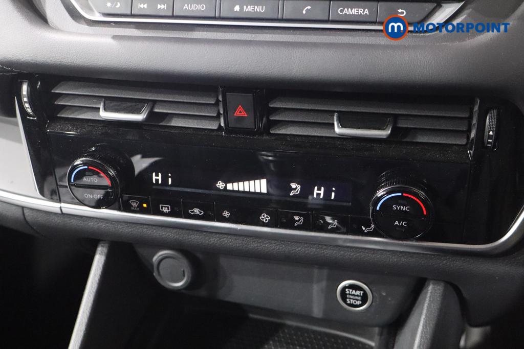 Nissan Qashqai Acenta Premium Manual Petrol SUV - Stock Number (1616734) - 4th supplementary image