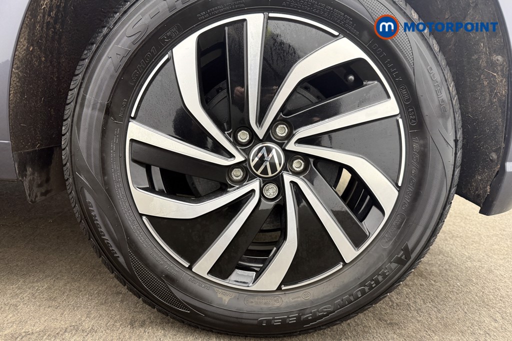 Volkswagen Polo Life Manual Petrol Hatchback - Stock Number (1617150) - 2nd supplementary image