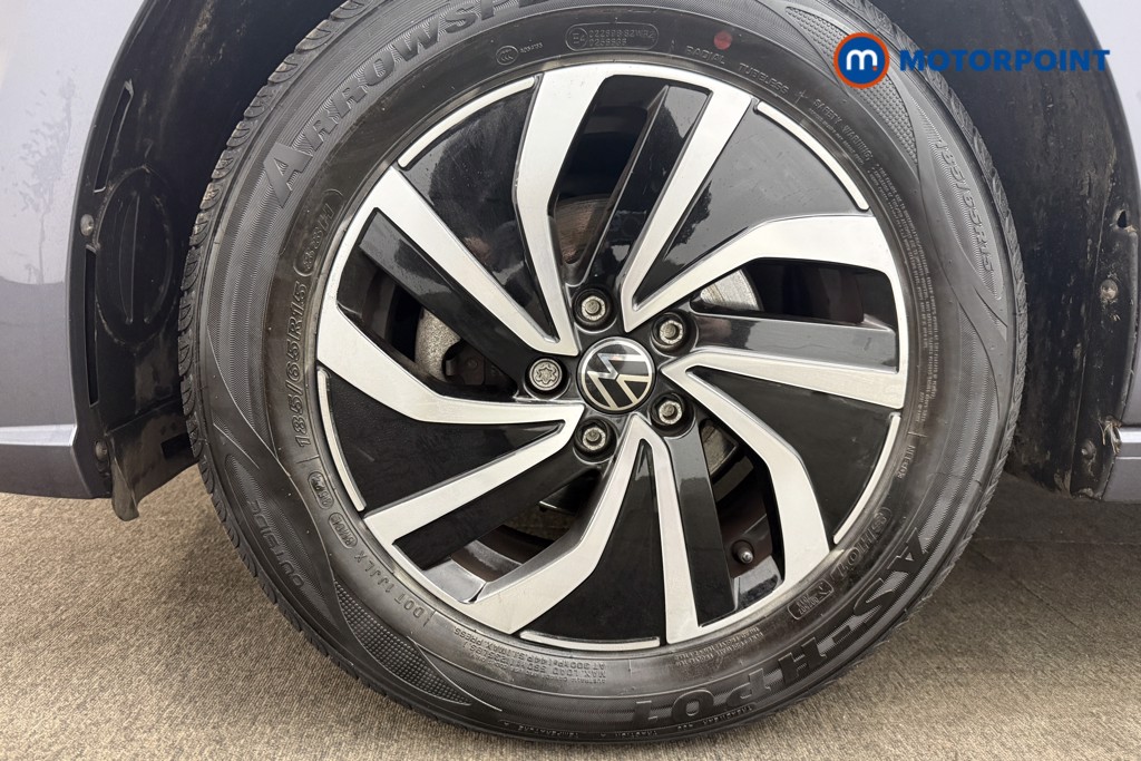 Volkswagen Polo Life Manual Petrol Hatchback - Stock Number (1617150) - 1st supplementary image