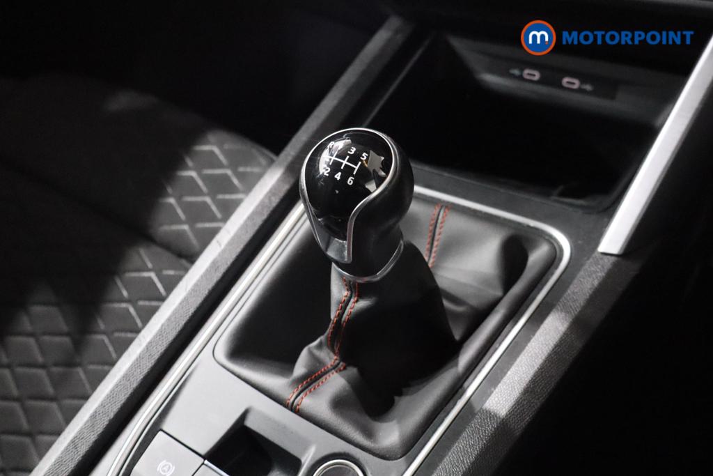 Seat Leon FR Manual Petrol Hatchback - Stock Number (1617201) - 4th supplementary image