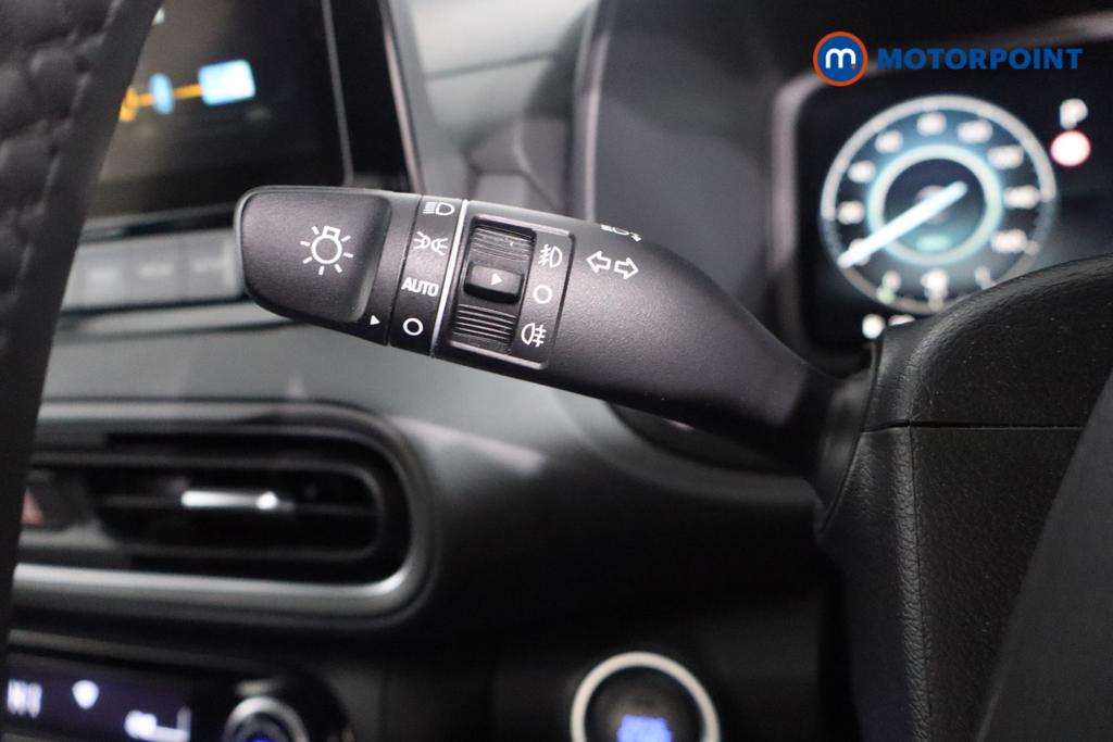 Hyundai Kona Premium Automatic Petrol-Electric Hybrid SUV - Stock Number (1617642) - 13th supplementary image