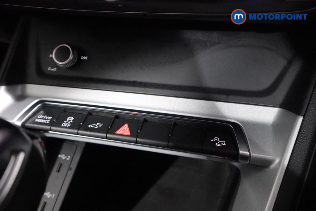 Audi Q3 Technik Automatic Petrol Plug-In Hybrid SUV - Stock Number (1617643) - 6th supplementary image