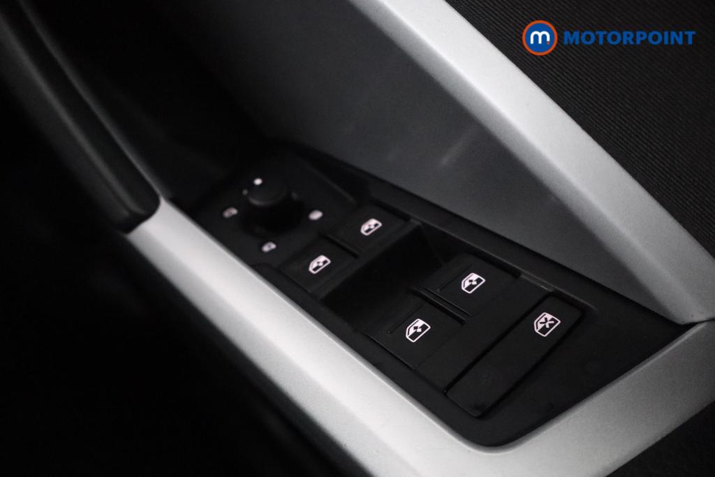 Audi Q3 Technik Automatic Petrol Plug-In Hybrid SUV - Stock Number (1617643) - 16th supplementary image