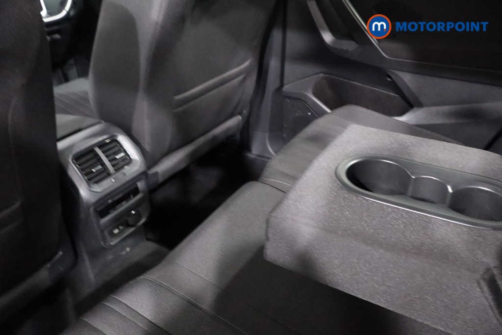 Volkswagen Tiguan Allspace Life Automatic Petrol SUV - Stock Number (1617800) - 26th supplementary image