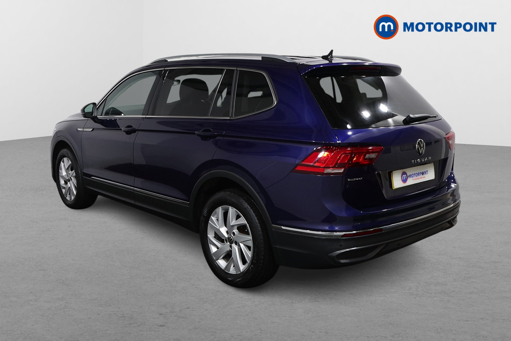 Volkswagen Tiguan Allspace Life Automatic Petrol SUV - Stock Number (1617800) - Passenger side rear corner